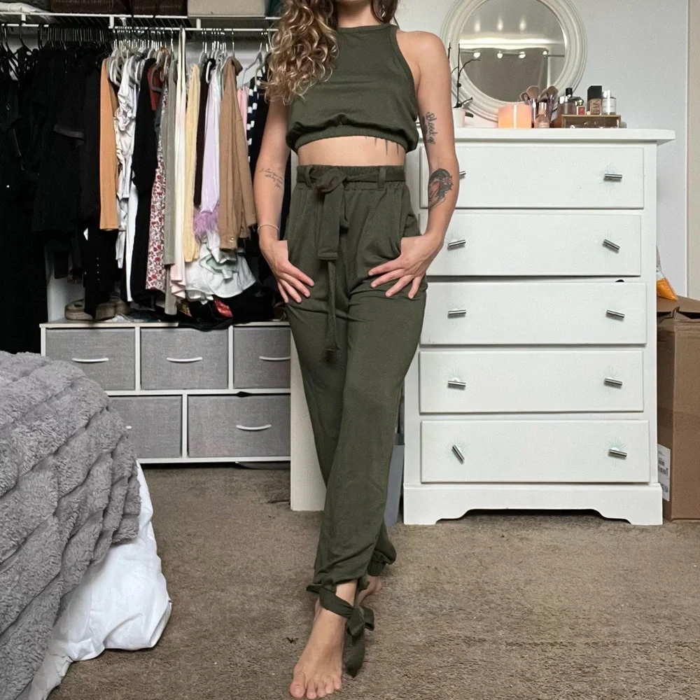 NWT Casual Matching Pant Set - Picture 4 of 4